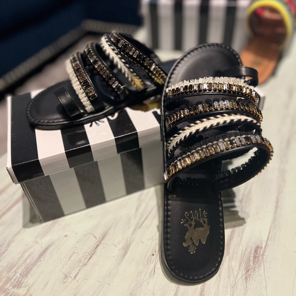 Black & Gold Boho Camel Threads Sandals ✨